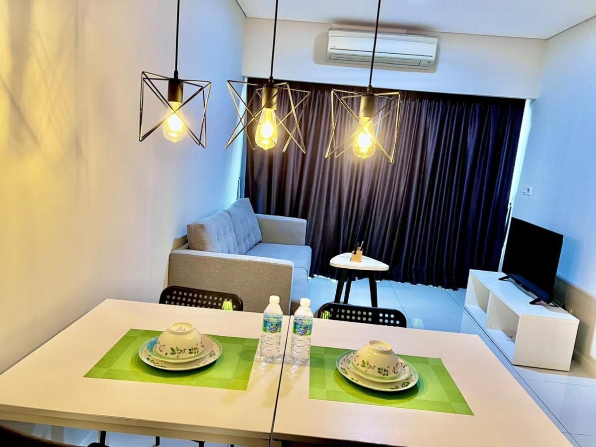 Summer Suites Near Klcc Kuala Lumpur Luaran gambar