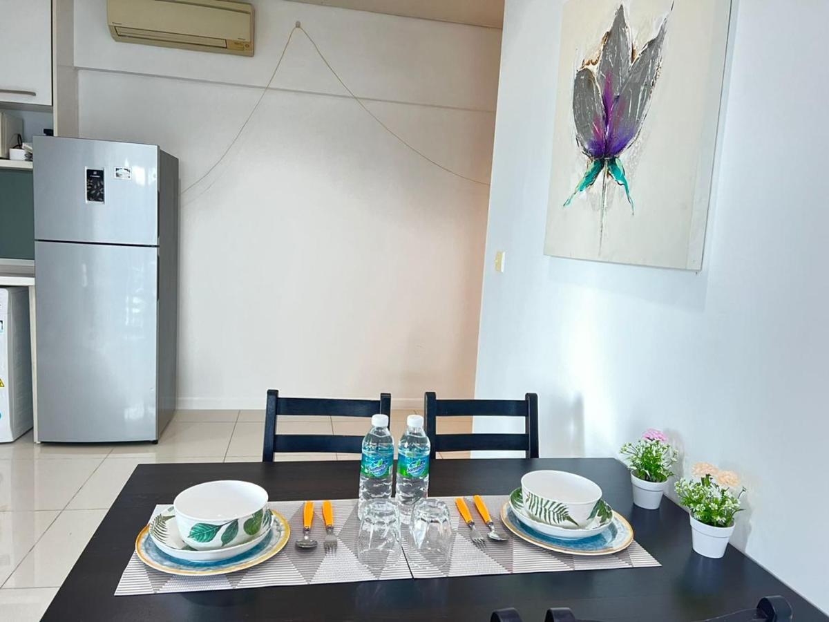 Summer Suites Near Klcc Kuala Lumpur Luaran gambar