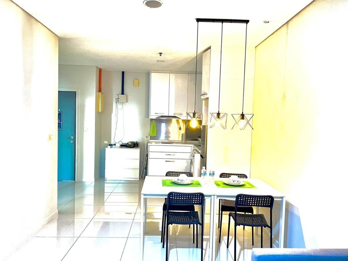 Summer Suites Near Klcc Kuala Lumpur Luaran gambar
