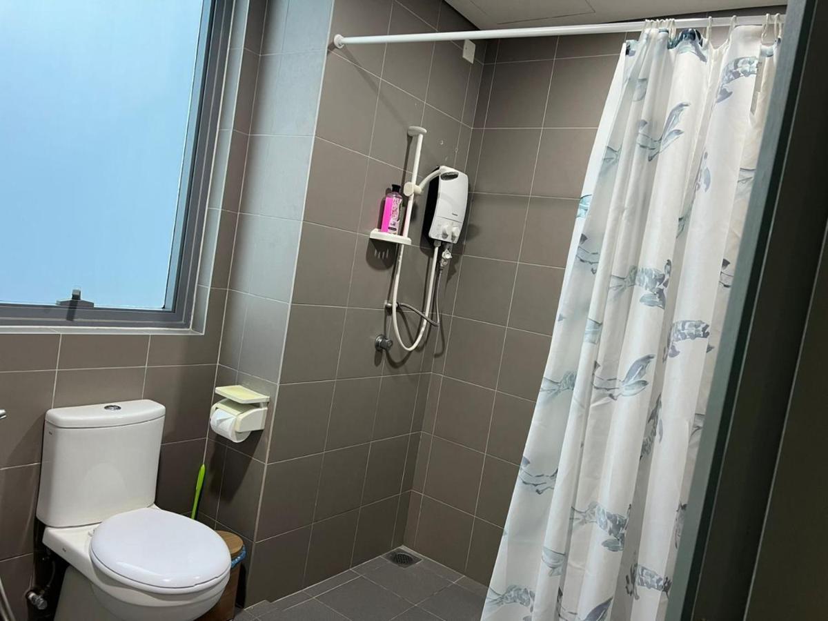 Summer Suites Near Klcc Kuala Lumpur Luaran gambar